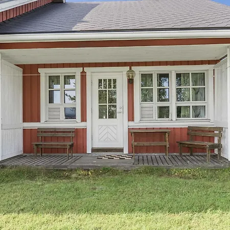 Сasa de vacaciones Yllaeskarpalo 1 Paeaetyhuoneisto By Interhome Äkäslompolo